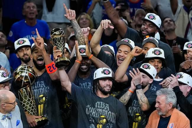 Knicks Host President Trump at White House Amid Political Criticism