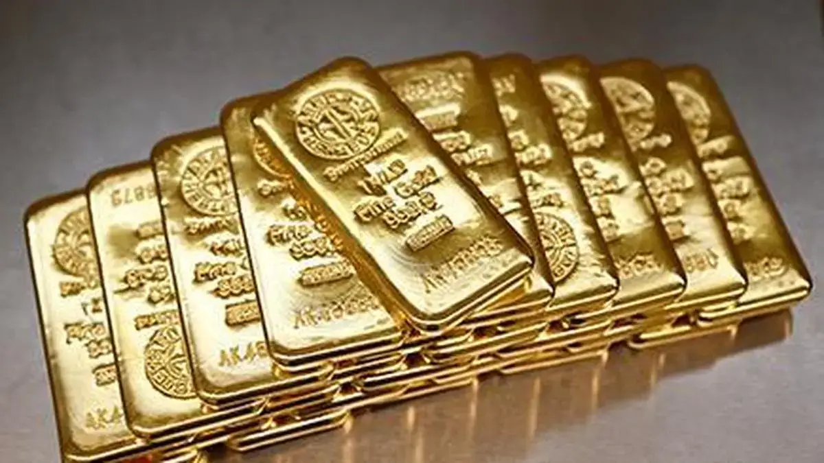 WGC forecasts gold near $4,100/oz until 2026, with potential rise to $5,000 if risks grow.