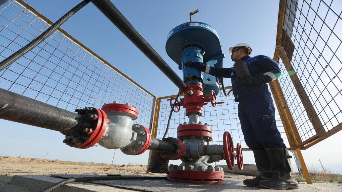 OPEC+ Increases Production and Hormuz Reopens as Crude Prices Decline