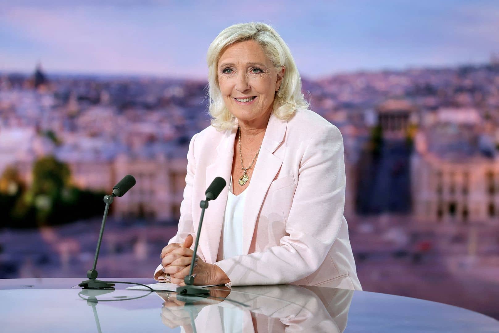 Marine Le Pen Announces Presidential Candidacy Following Reduced Ban on Office Holding