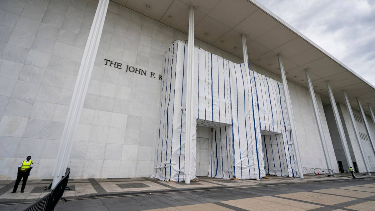 Appeals Court Rejects Trump's Bid to Restore Name at Kennedy Center