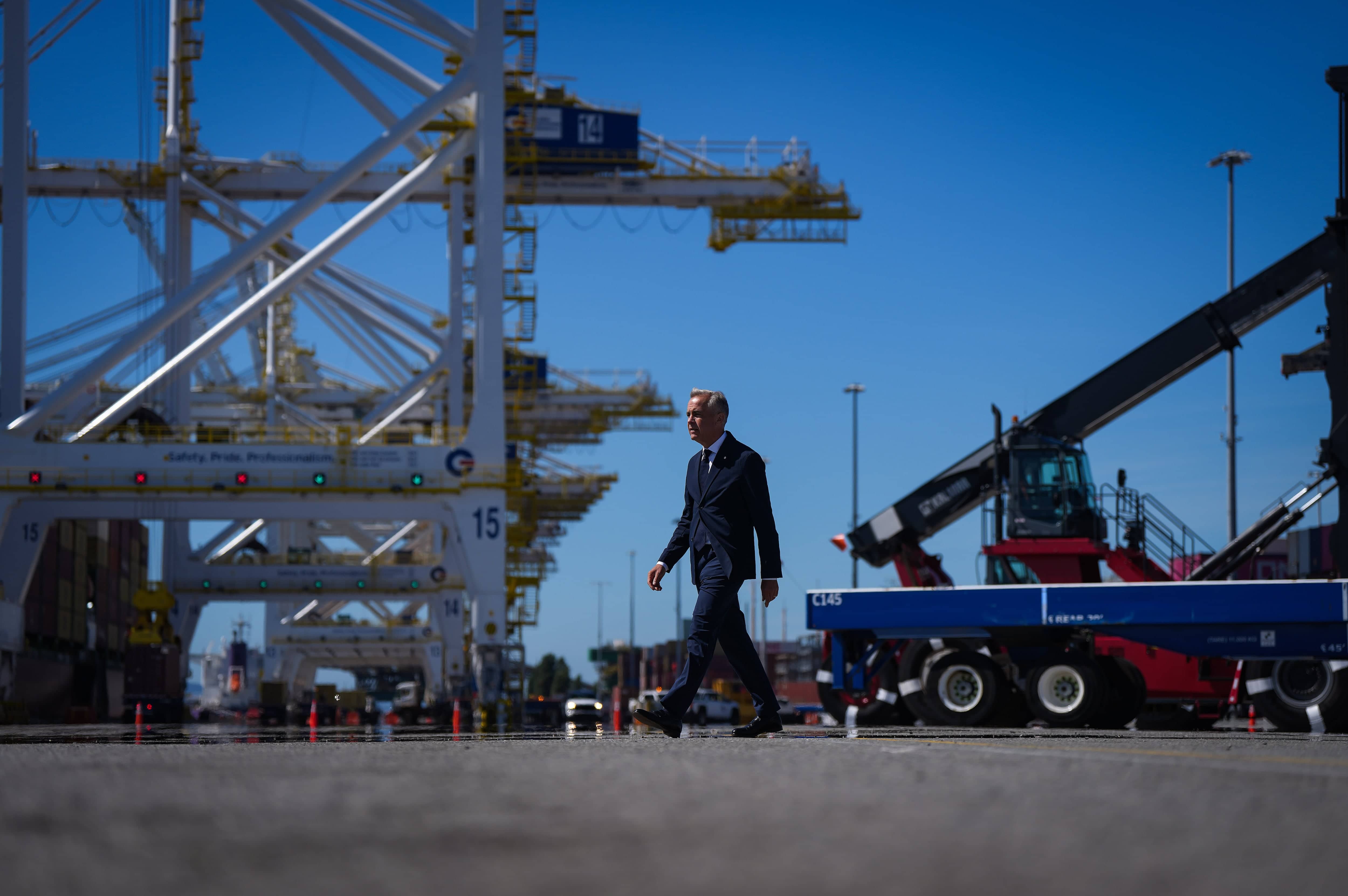 Prime Minister Carney Supports British Columbia Port Expansion to Boost Trade and Regional Autonomy