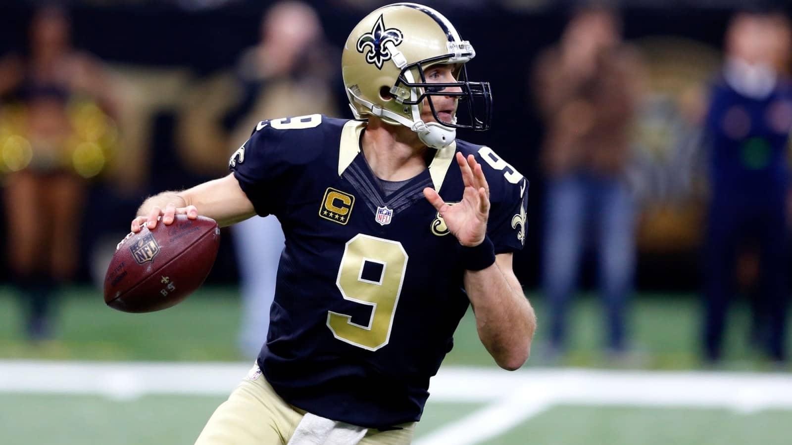 Pro Football Hall of Fame Enshrines Brees, Fitzgerald, Craig, Vinatieri and Kuechly