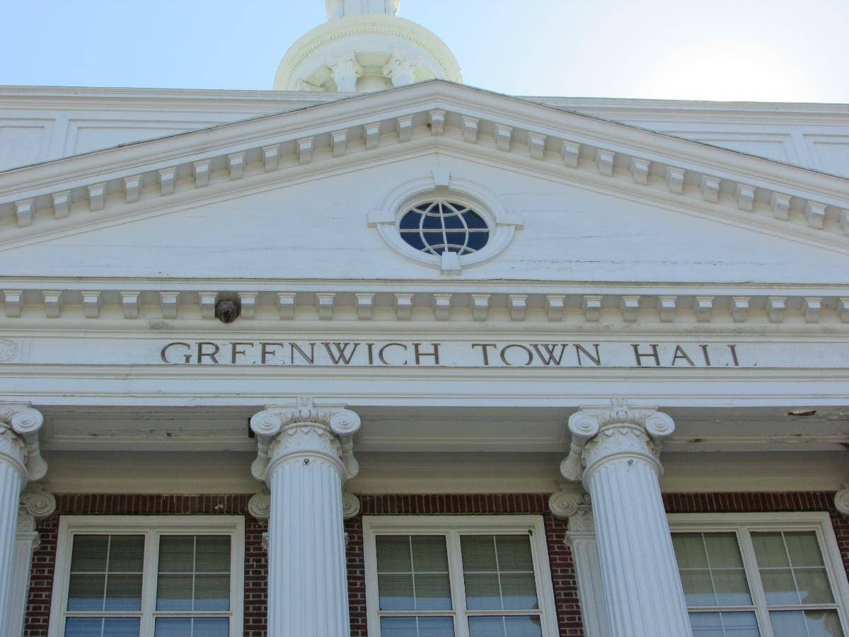 Greenwich Selectmen to Review Street Takeover Ordinance and Parking Adjustments