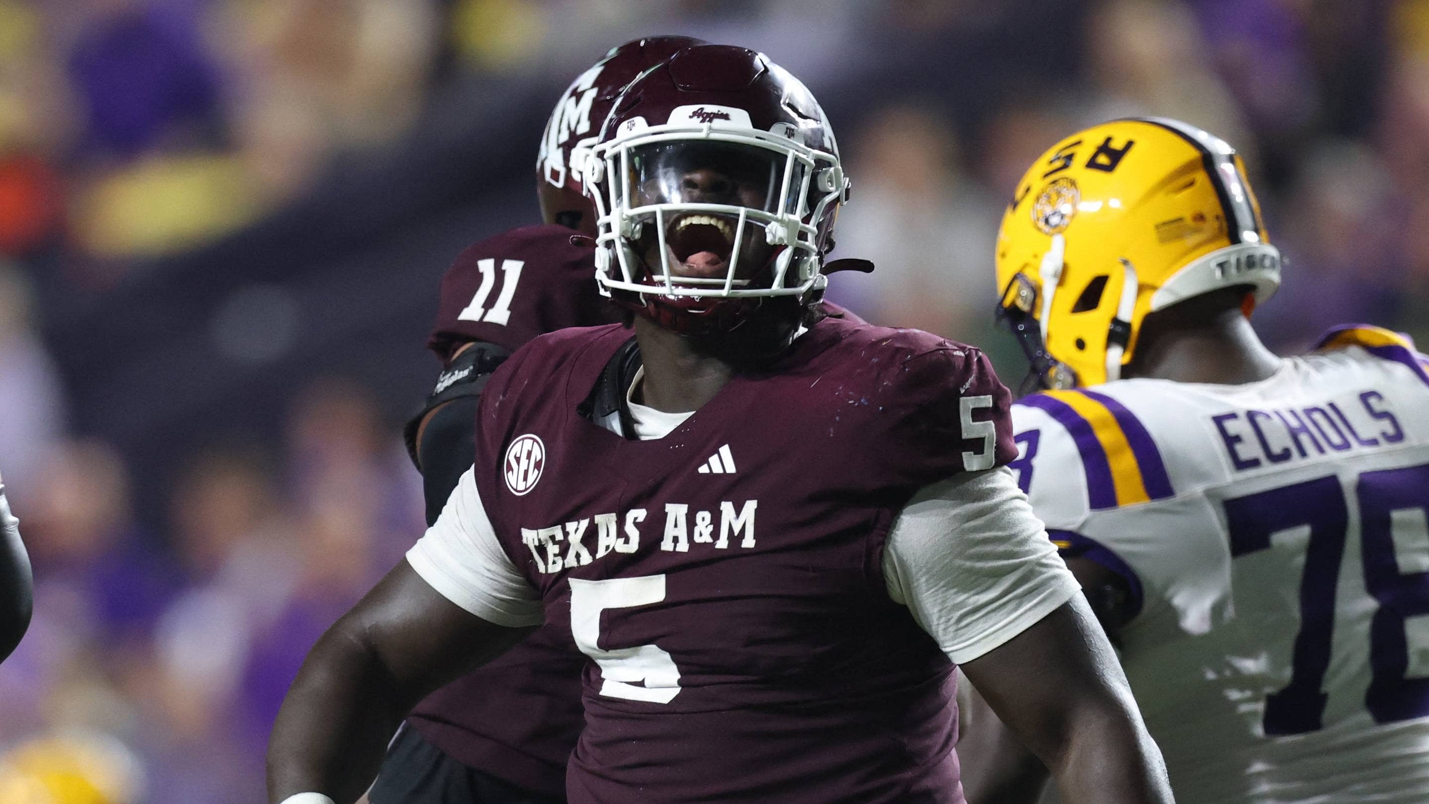 Texas A&M Defense Rebuilding Through Interior Line Competition