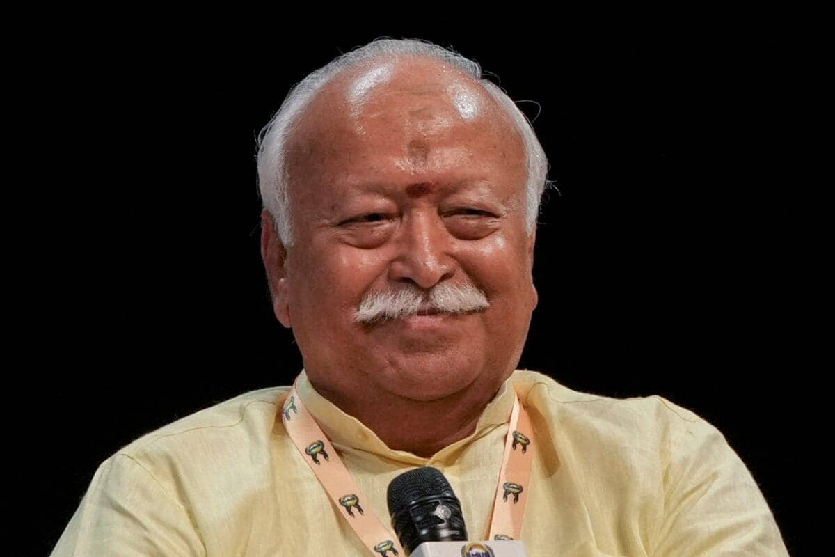 US Commission Urges Sanctions on RSS Ahead of Mohan Bhagwat's New York Visit