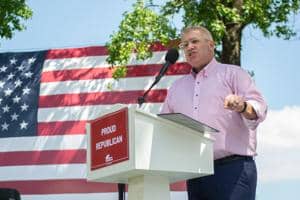 Illinois GOP Candidates Prioritize Statewide Democratic Leadership Over Federal Figures