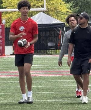 Wascar Vargas Guides His Son Through Football Recruiting