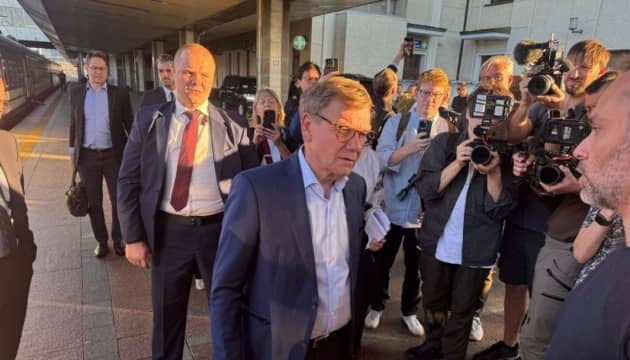 German Foreign Minister Johann Wadephul Arrives in Kyiv