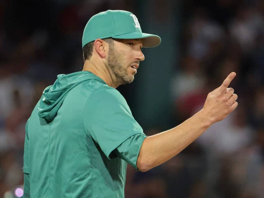 Red Sox Reportedly Focused on Current Operations Amid Chad Tracy Interim Manager Status