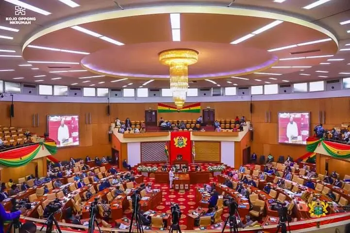 Ghana Parliament Reconvenes for Special Session Following Speaker's Recall