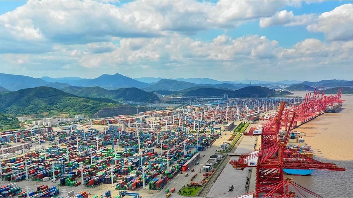China's Rise in Global Port Rankings Amid Geopolitical Shifts