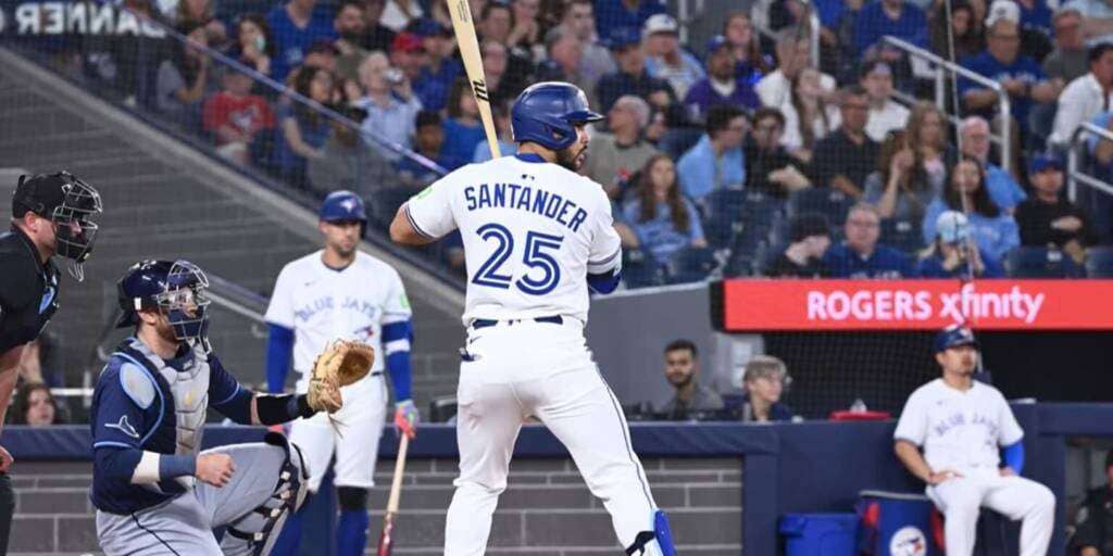 Anthony Santander Pursues 2026 Comeback Amid Blue Jays Playoff Struggles