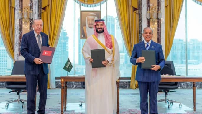 Mecca Agreement Marks New Phase in United Strategic Defense Efforts