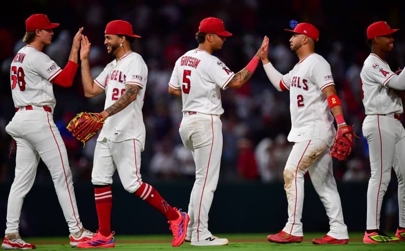 Stan Kroenke Agrees to Purchase Los Angeles Angels for $4 Billion