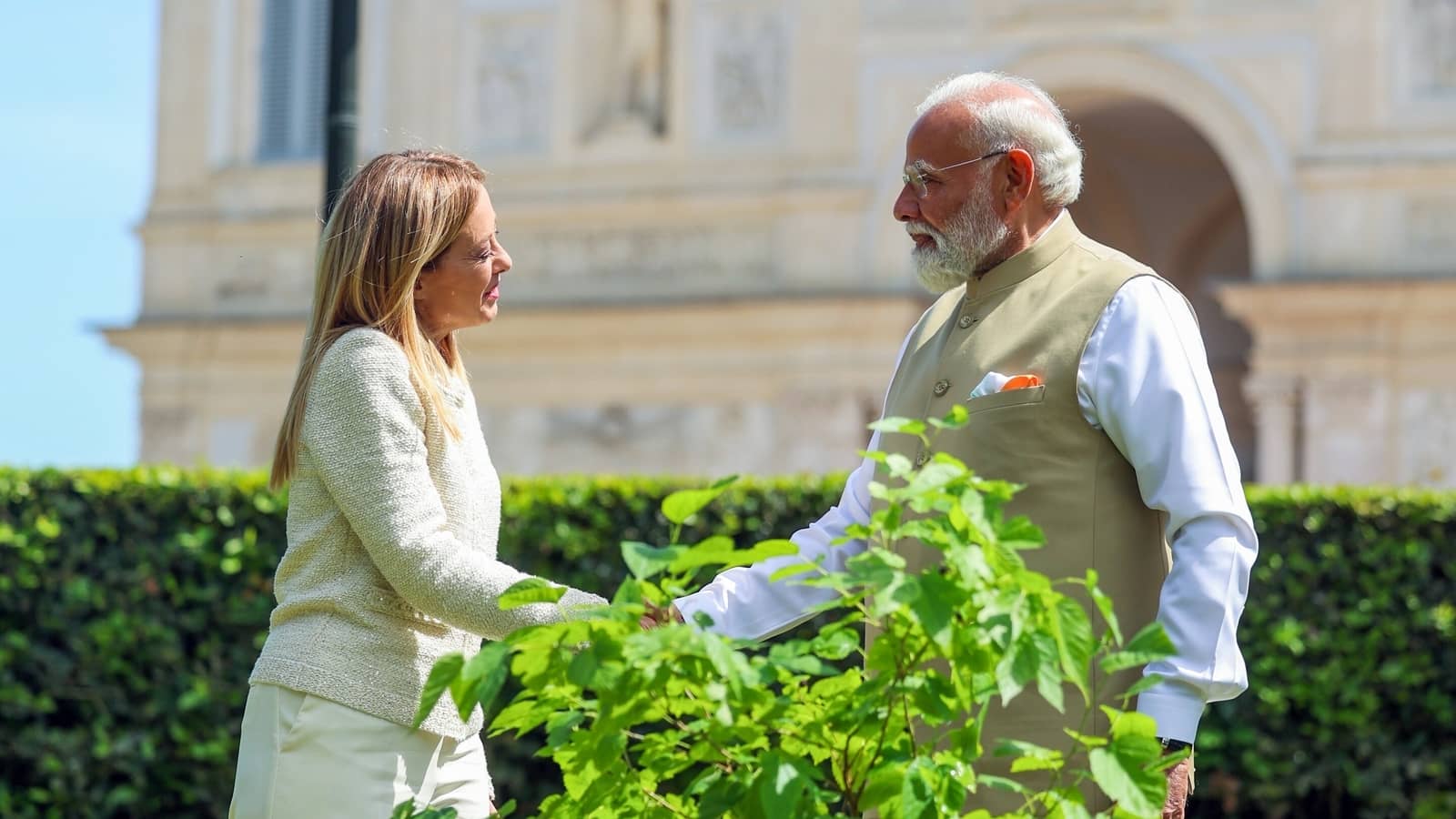 Modi Congratulates Meloni as Italy's Longest-Serving Prime Minister