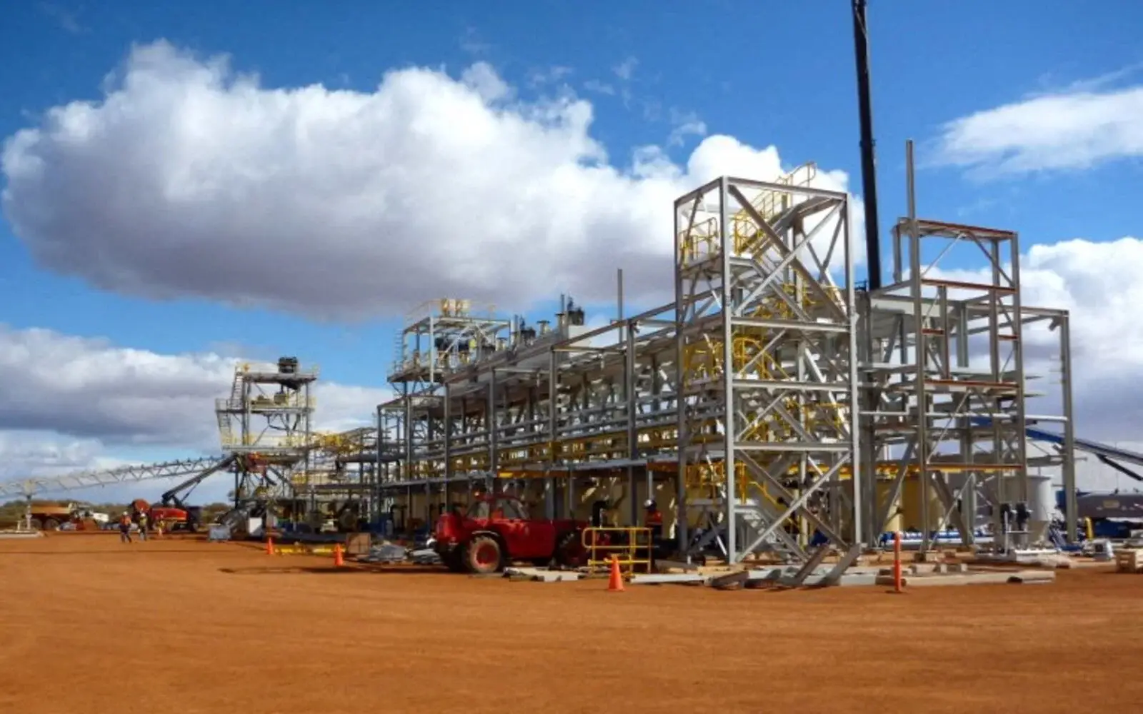 Chinese Rare Earth Suppliers Halt US Shipments Amid Geopolitical Tensions