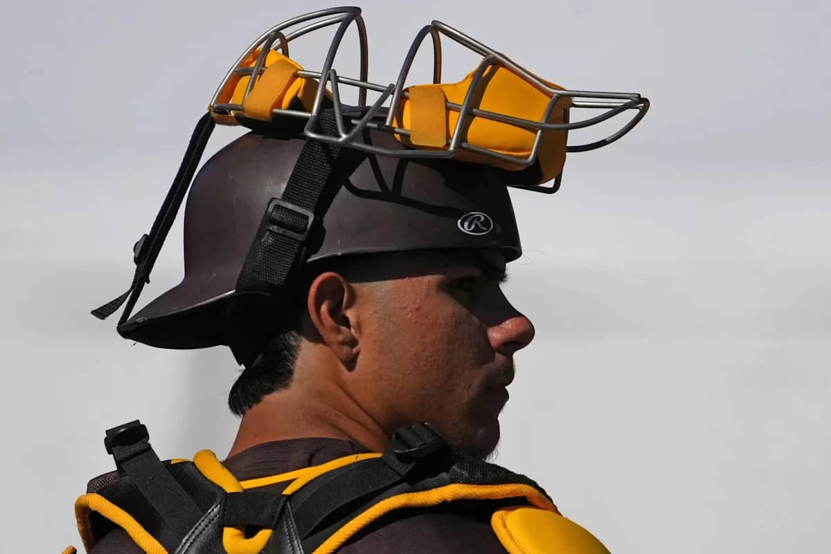 Ethan Salas Makes History as Youngest MLB Catcher Since Pudge Rodriguez