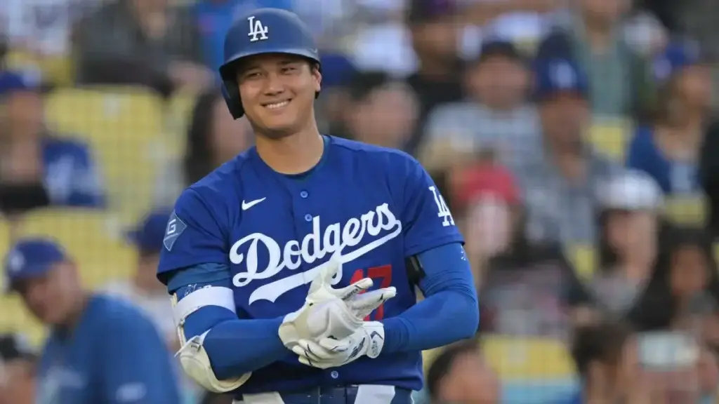 Shohei Ohtani Returns to Dodgers Lineup Against Reds; Pitching Season Likely Over
