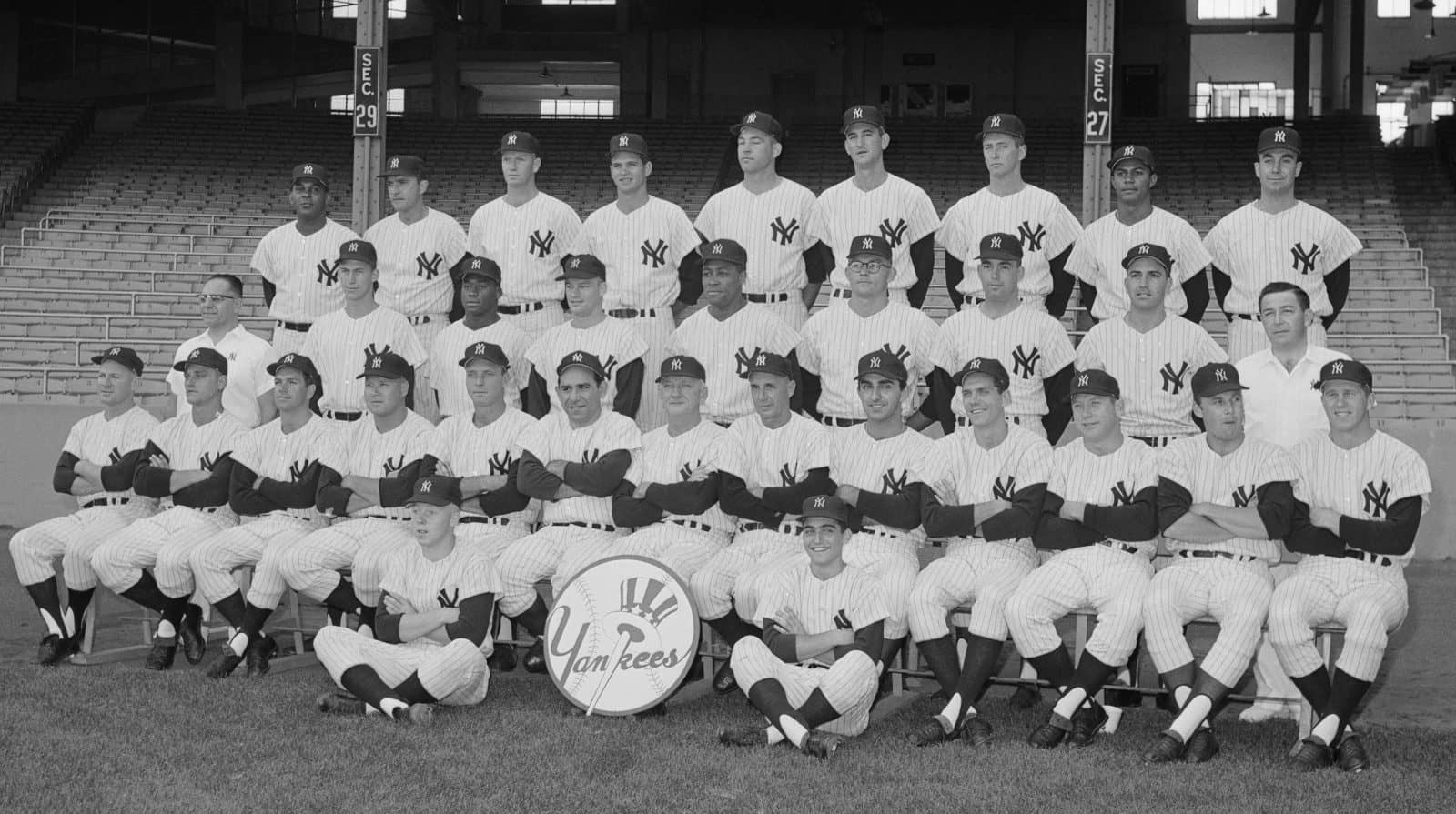 Former Yankees, Red Sox Pitcher Rollie Sheldon Dies at 89