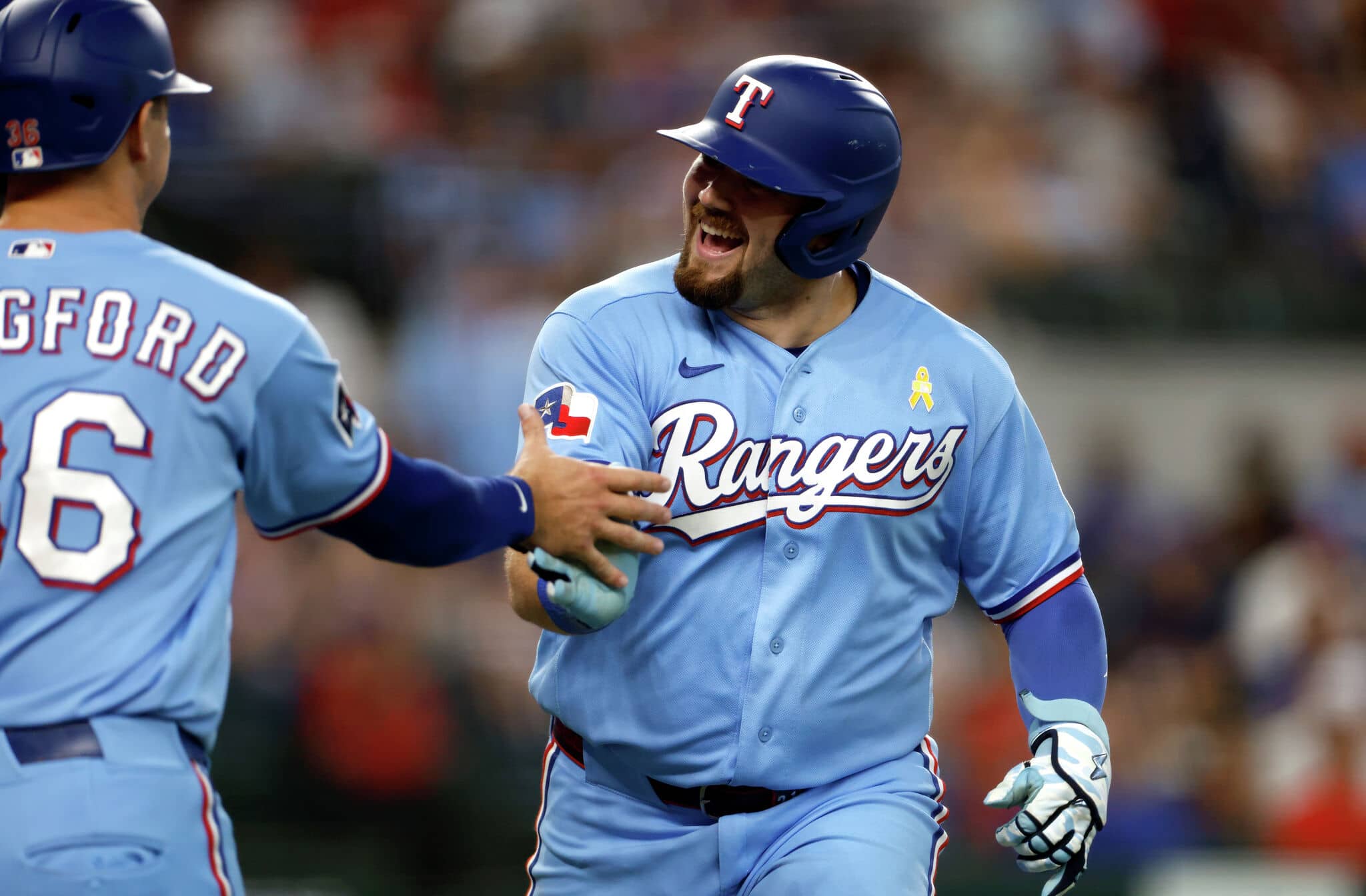 Rangers Rally Past Rays to Split Series Despite Earlier Deficits