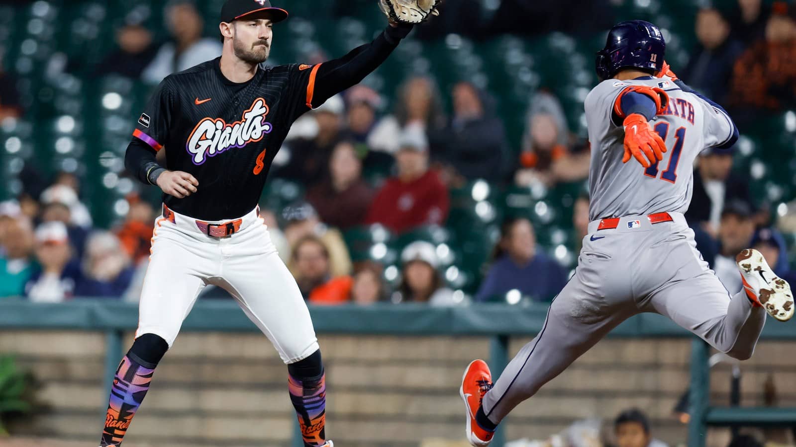 Giants' Bryce Eldridge Shows Defensive Growth at First Base