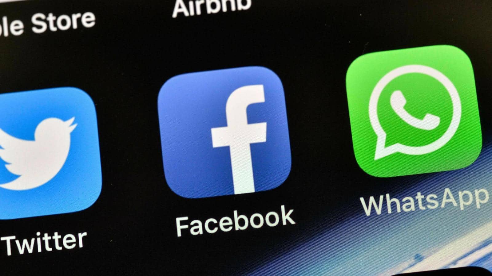 New Mexico Proceeds With Facebook Trial Over 2016 Cambridge Analytica Privacy Violations