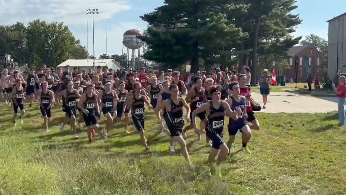 Shenandoah Mustangs Secure Third Place at Clarinda Meet Behind Mather's Runner-Up Finish