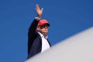 GOP Leaders Praise Trump at Rare Midterm Gathering While Criticizing Democrats