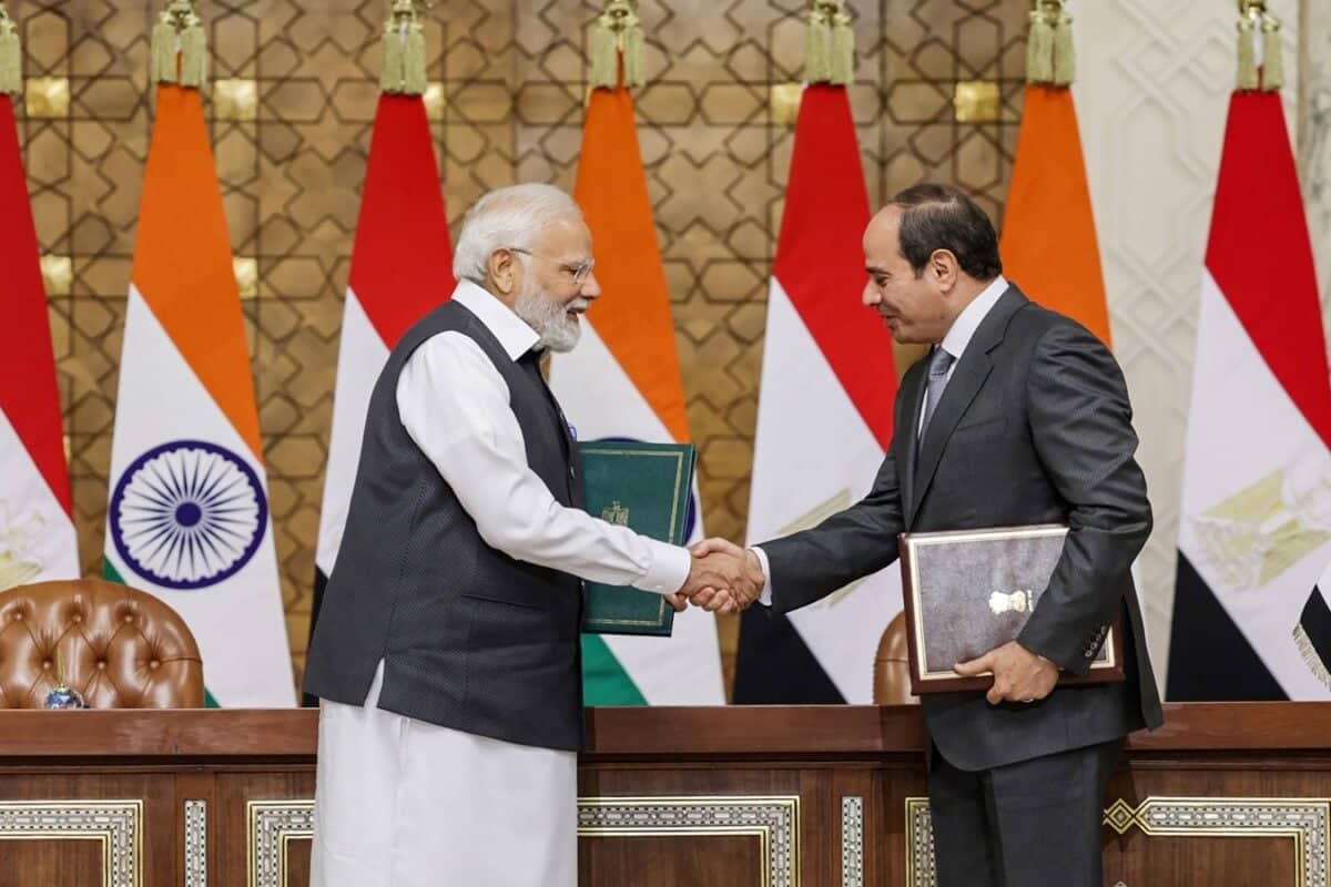 Modi and Sisi Seek BRICS Gains Amid Egypt's Canal Edge and India's African Strategy
