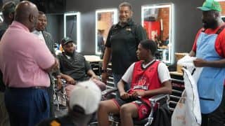 Black Patrons at Philly Salon Discuss Political History and Outlook