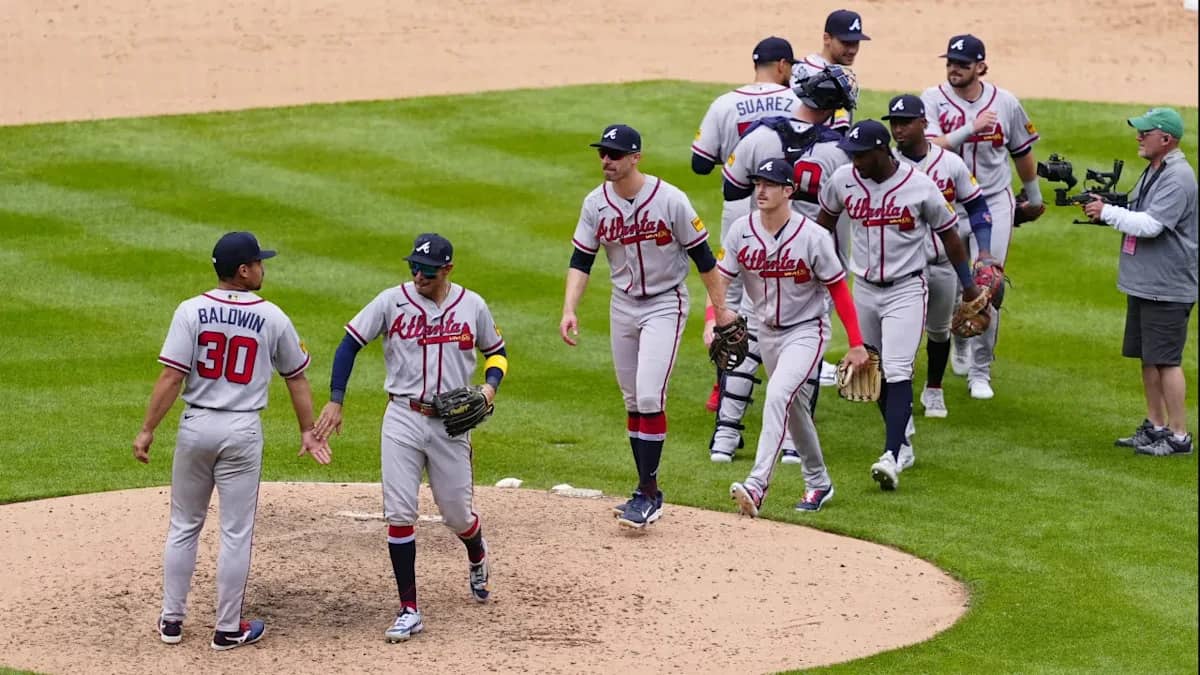 Braves Re-Sign Veteran Pitcher to $4M Deal Before Playoffs