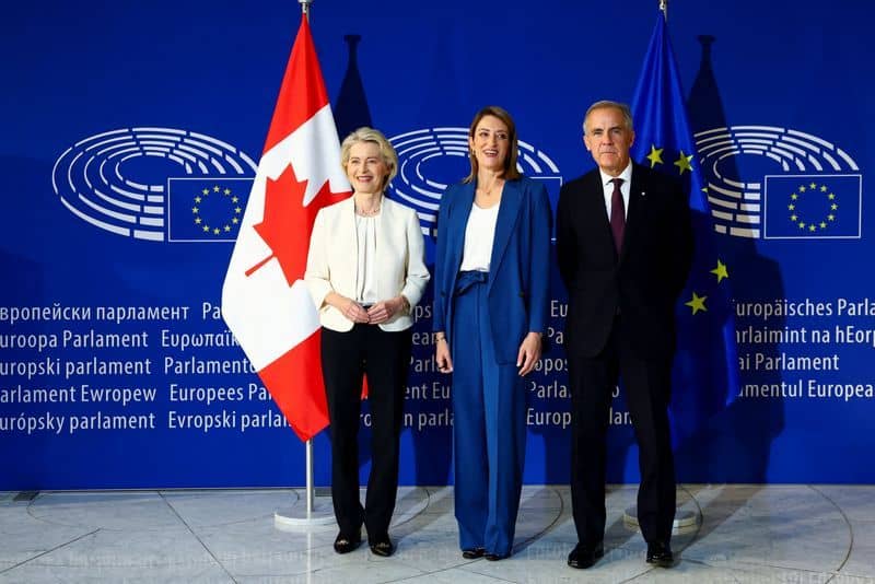 Von der Leyen Announces EU Will Admit Canada as First Associate Member