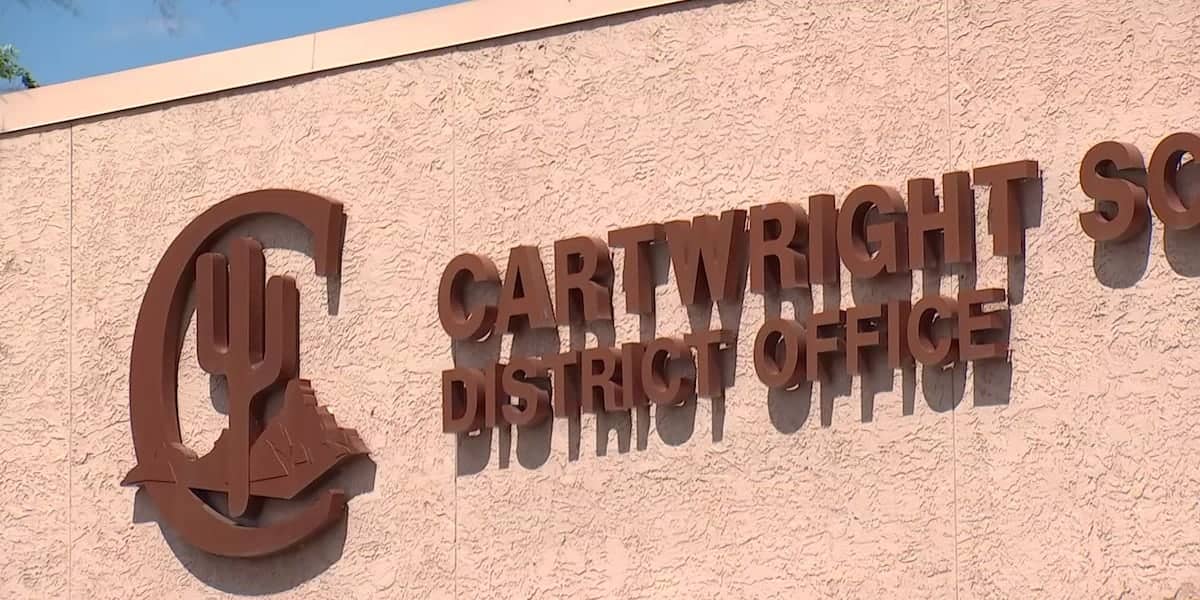 Phoenix Schools Switch to Packed Lunches Amid Board Deadlock