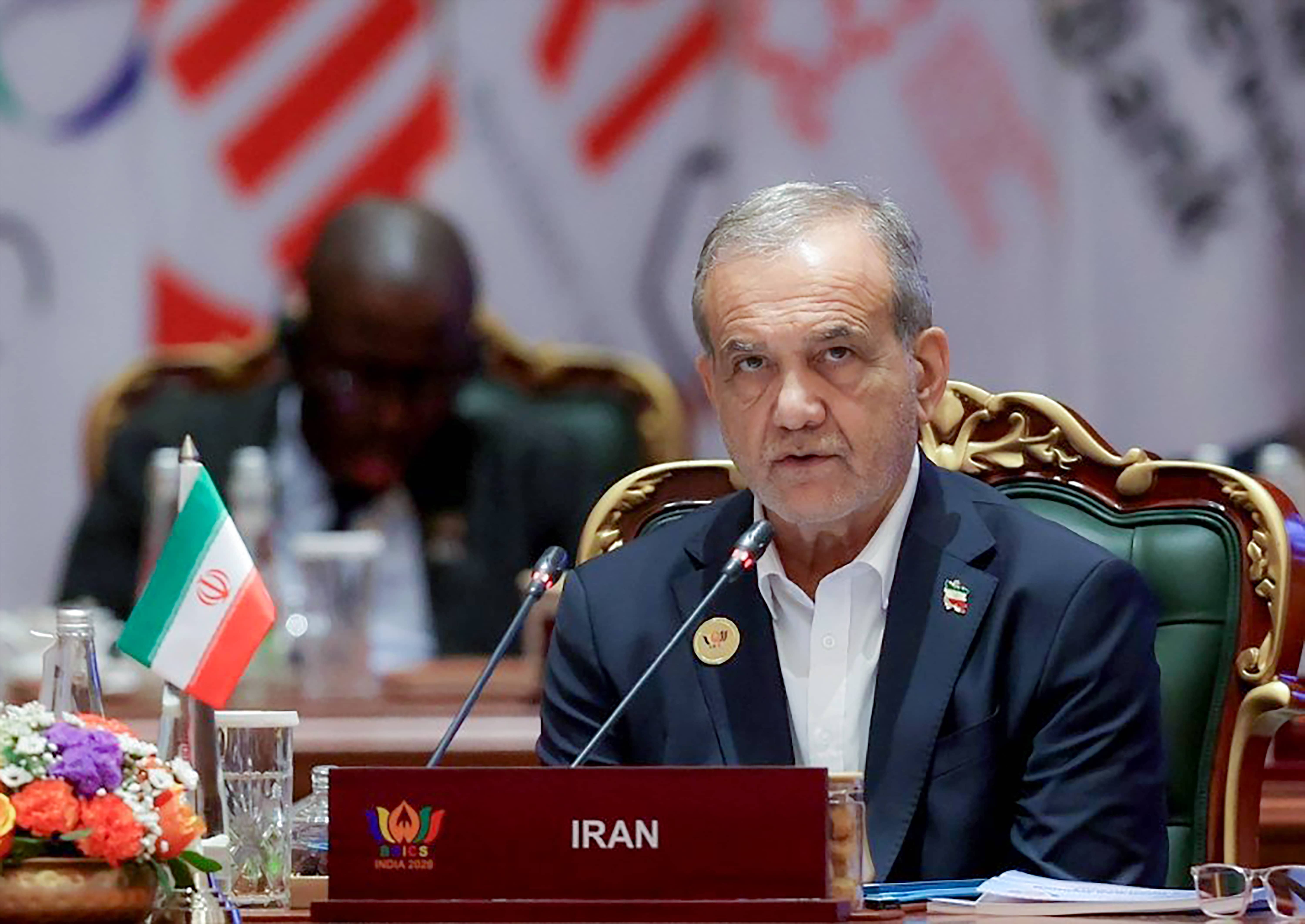 China Maintains Strategic Distance from Iran Despite Economic Ties