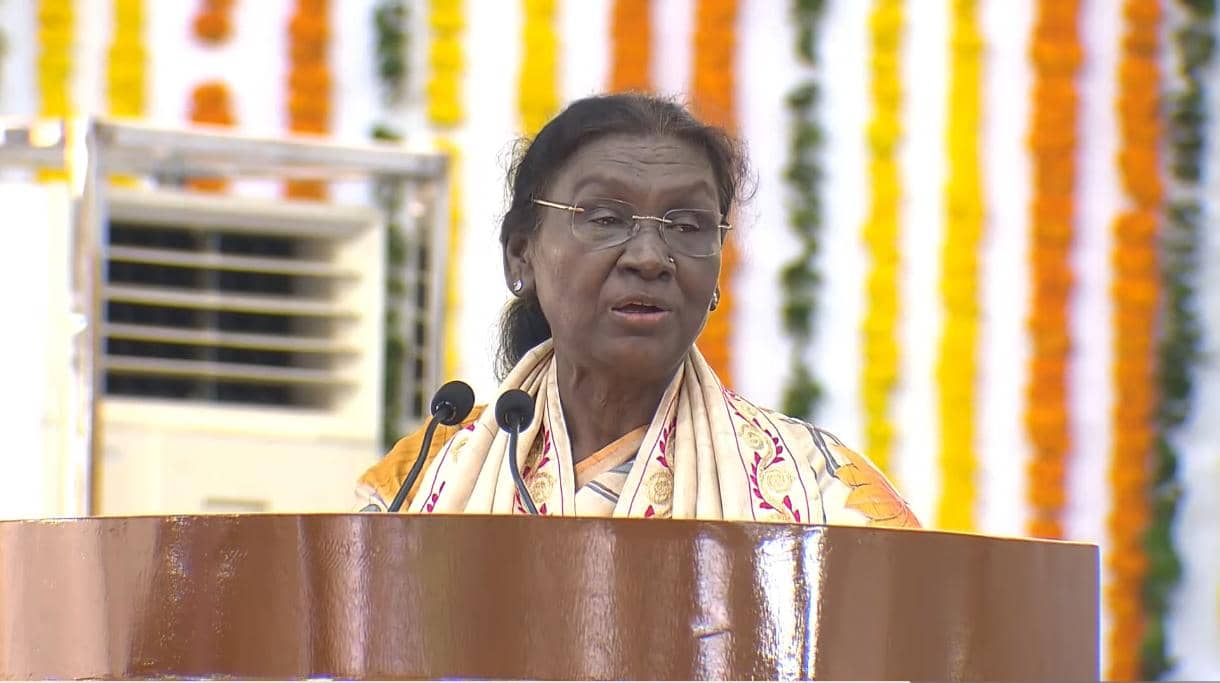 President Murmu Encourages Graduates to Generate Employment and Opportunities