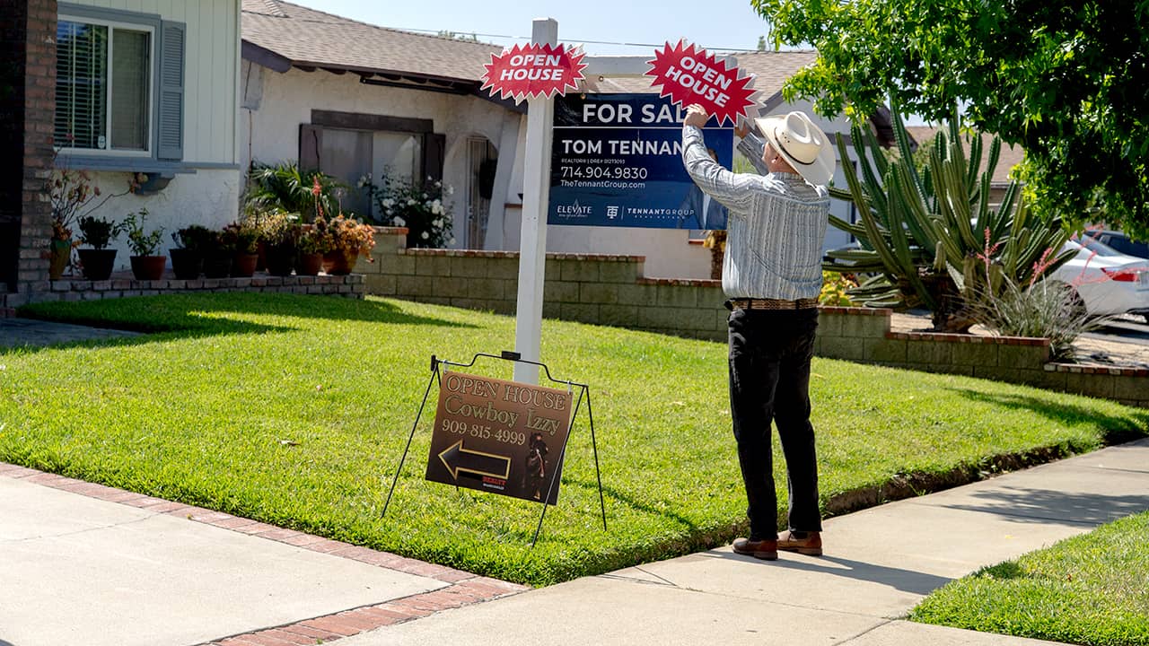 Mortgage Rates Top 7% for First Time Since Early 2025; Best Lenders to Explore