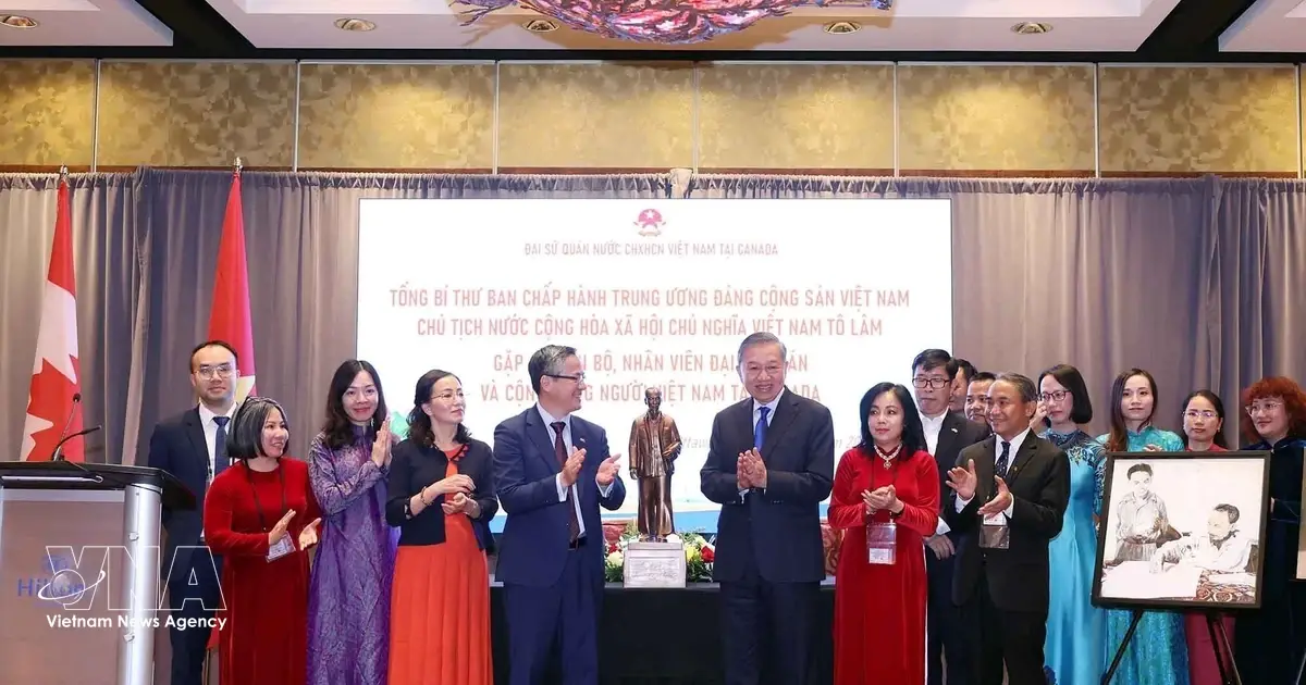 Vietnam's President Urges Diaspora in Canada to Aid Nation-Building
