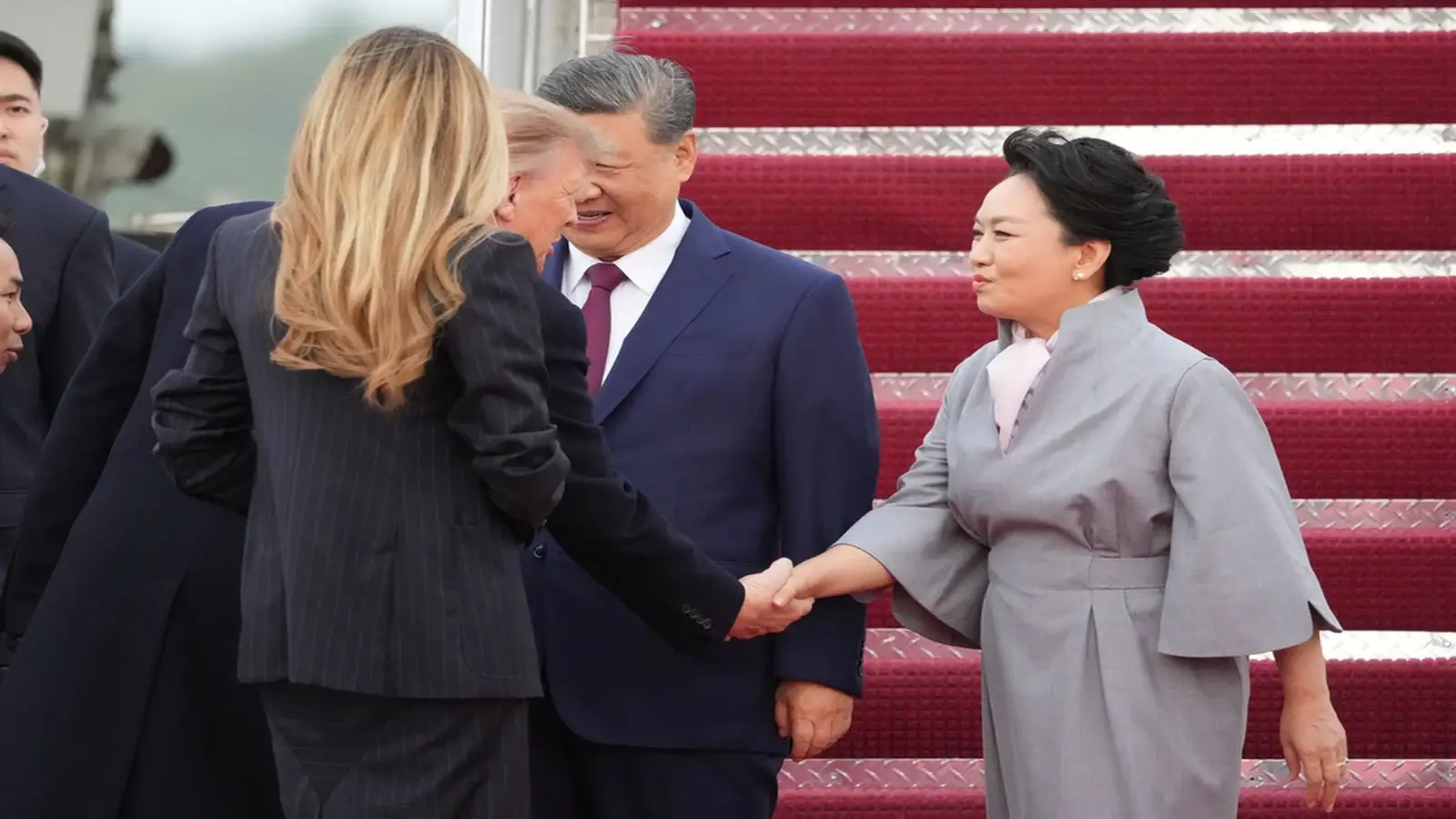 Peng Liyuan Projects Soft Power During Xi’s Washington Visit