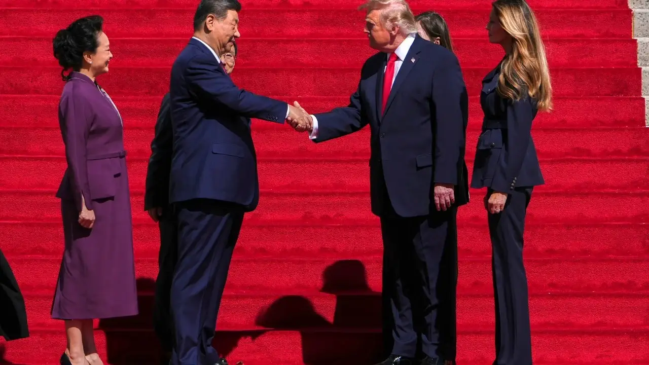 Trump to Meet Firmer Xi at November China APEC Summit