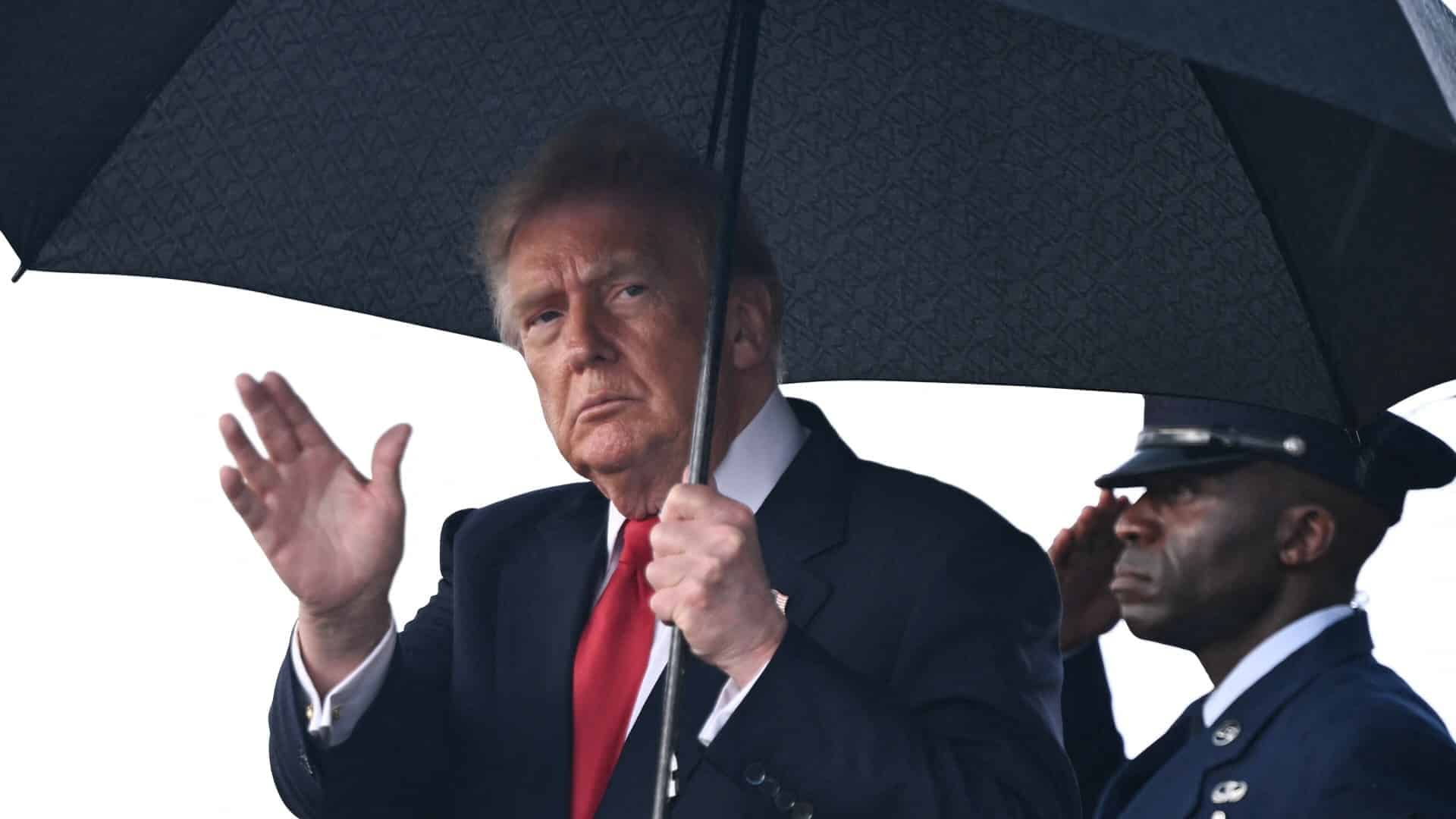 Trump Rejects Iranian Proposal to Reopen Strait of Hormuz Citing Financial Desperation
