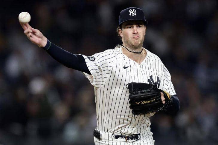 MLB Wild Card Series features Red Sox-Yankees and Astros-White Sox matchups tonight