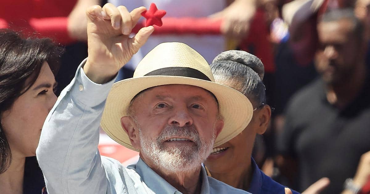 Brazil's Low-Key Presidential Campaign Enters Final Week With High Uncertainty