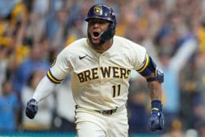 Brewers defeat Padres 4-3 in NLDS Game 2 on Jackson Chourio's walk-off single
