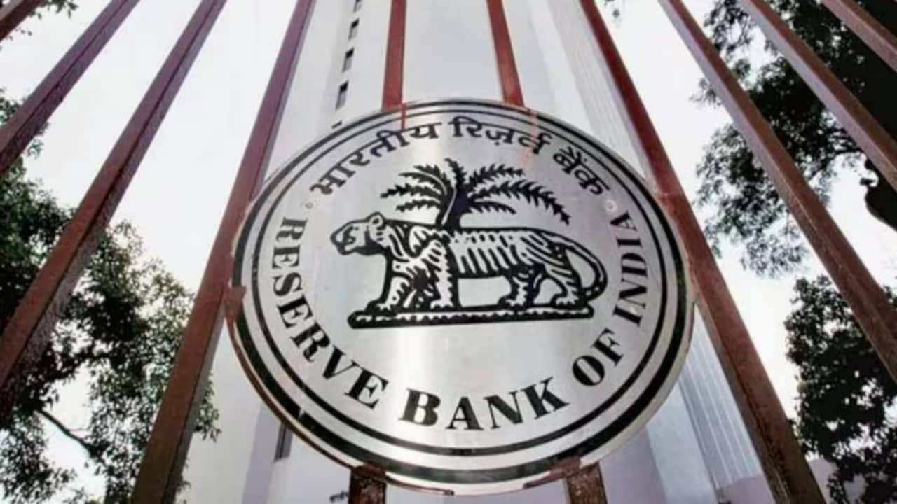 ICRA Forecasts One More 25bps RBI Hike as Axis MF Projects Up to 75bps Increase