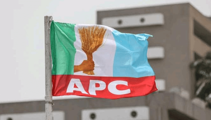Lagos Leaders and Religious Figures Honor Olusi on 90th Birthday