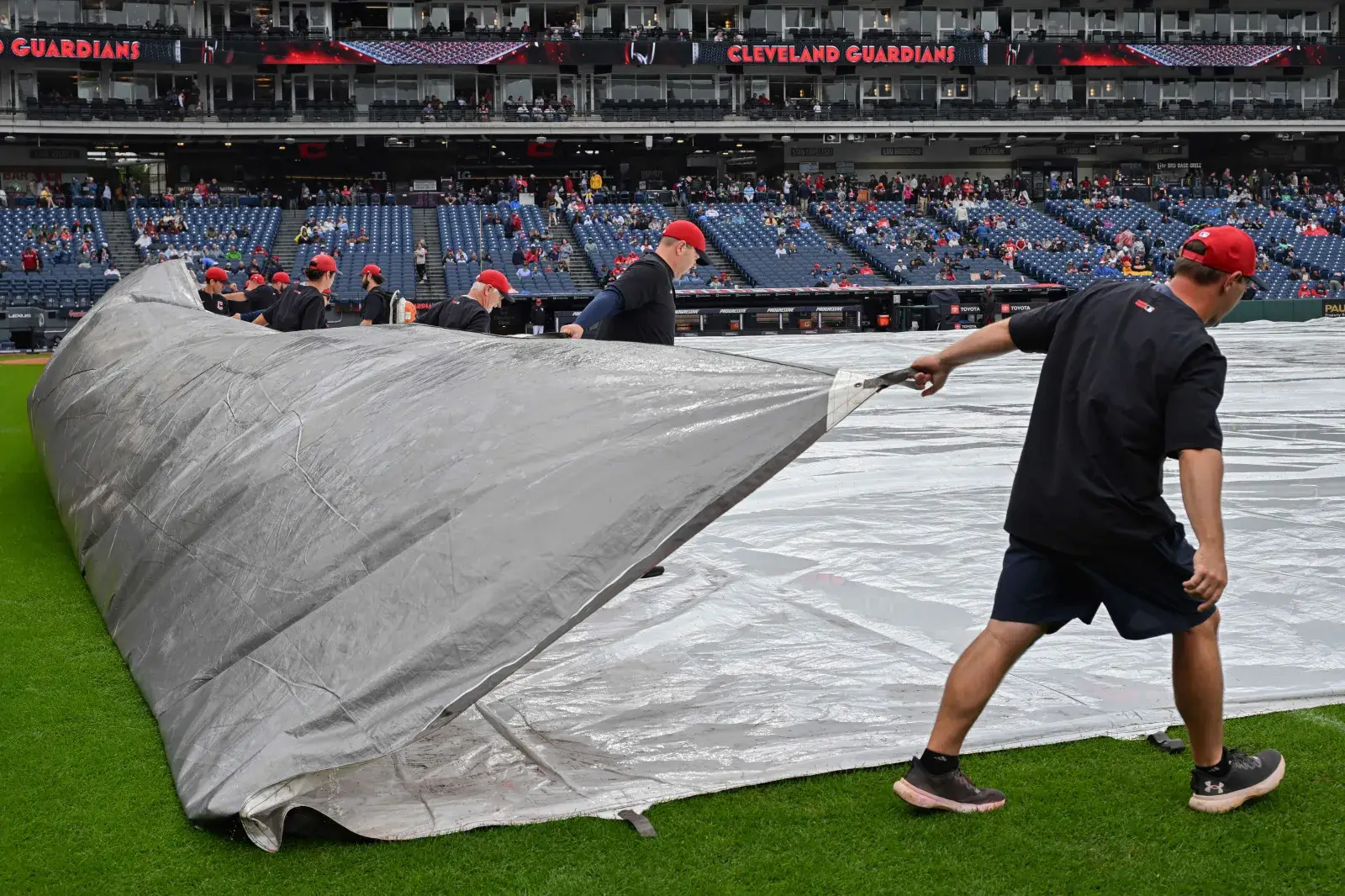 ALCS Game 3 set for afternoon; rain expected Thursday night between Rays and Guardians