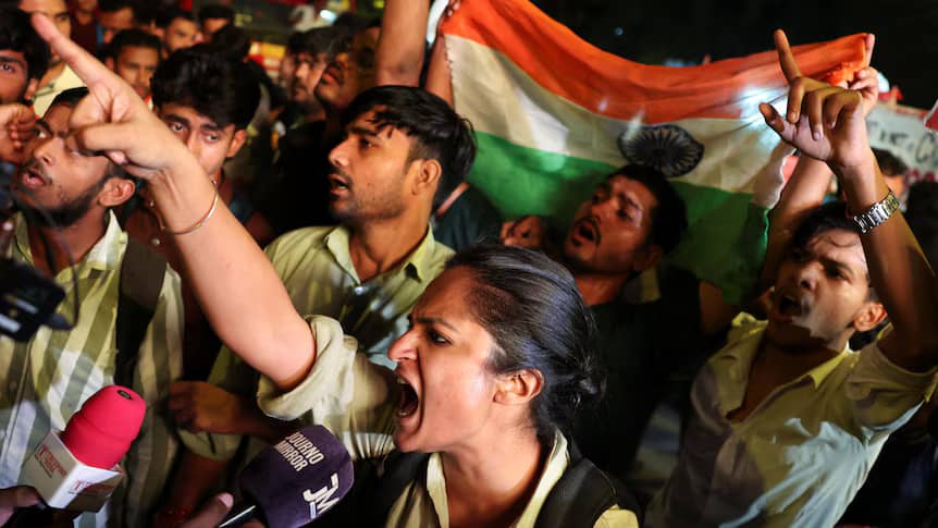 Founder of Delhi's 'Cockroach Party' Detained Ahead of Rally