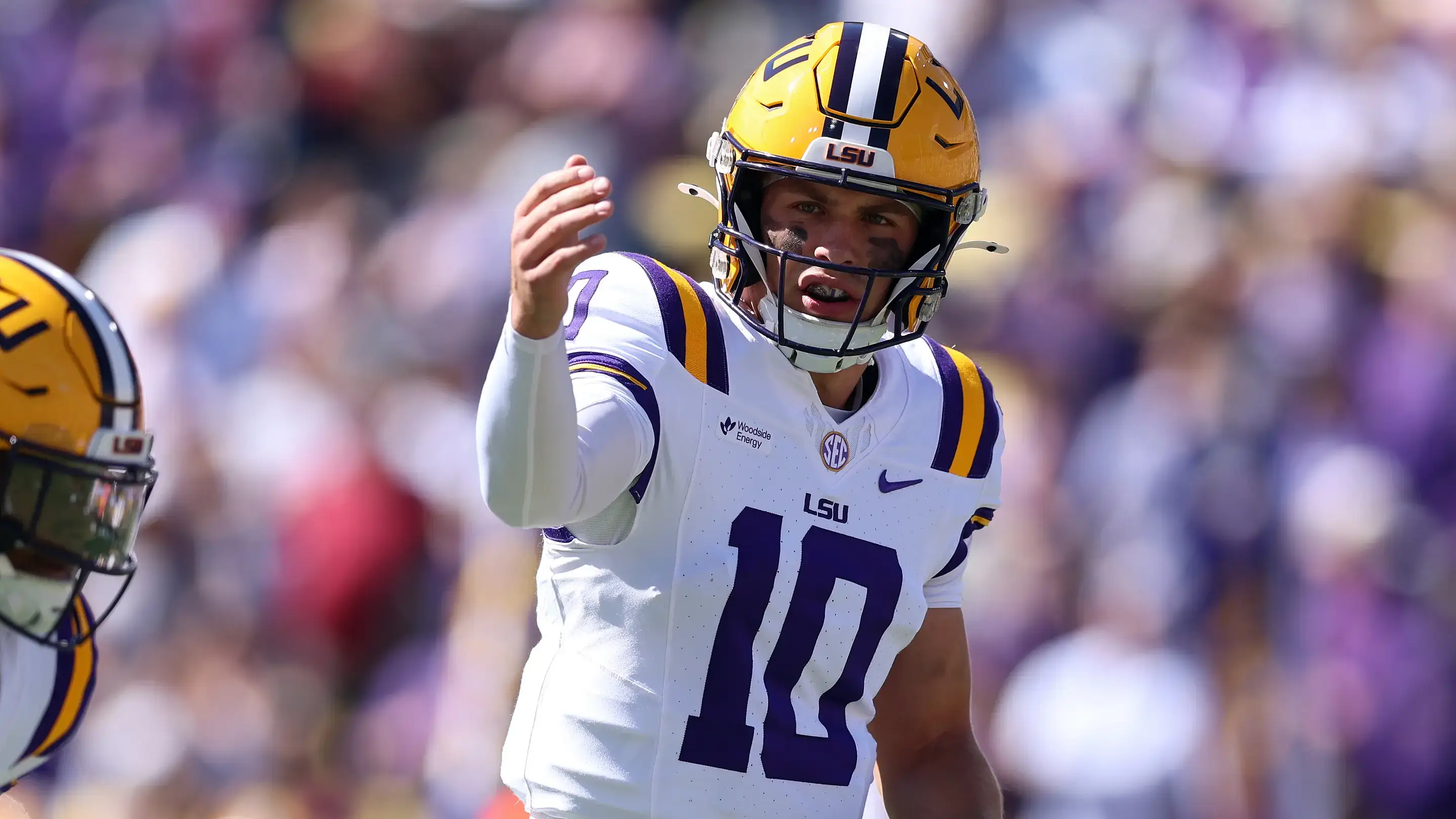 Sam Leavitt Throws Four Touchdowns in LSU's 31-0 Win Over Mississippi State