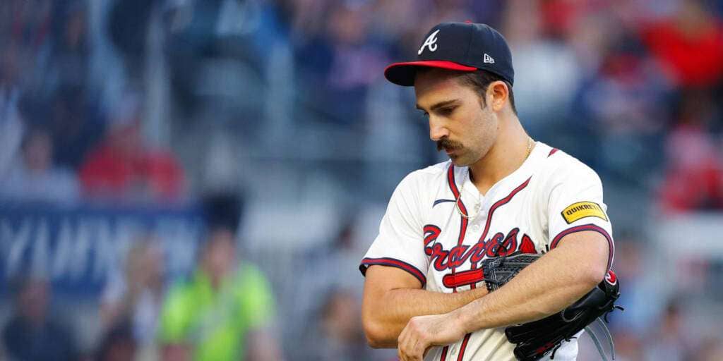 MLB Winter Trade Rumors: Astros, Nationals, and Braves Stars on the Move
